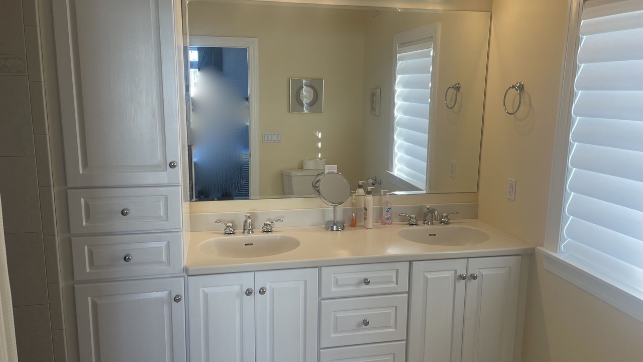 Photo of Bathroom in Mantoloking