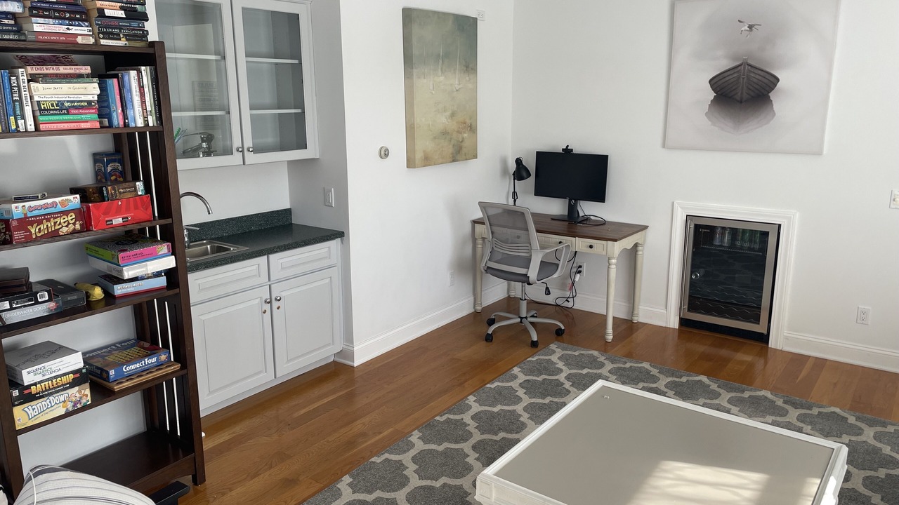 Photo of Bedroom in Mantoloking