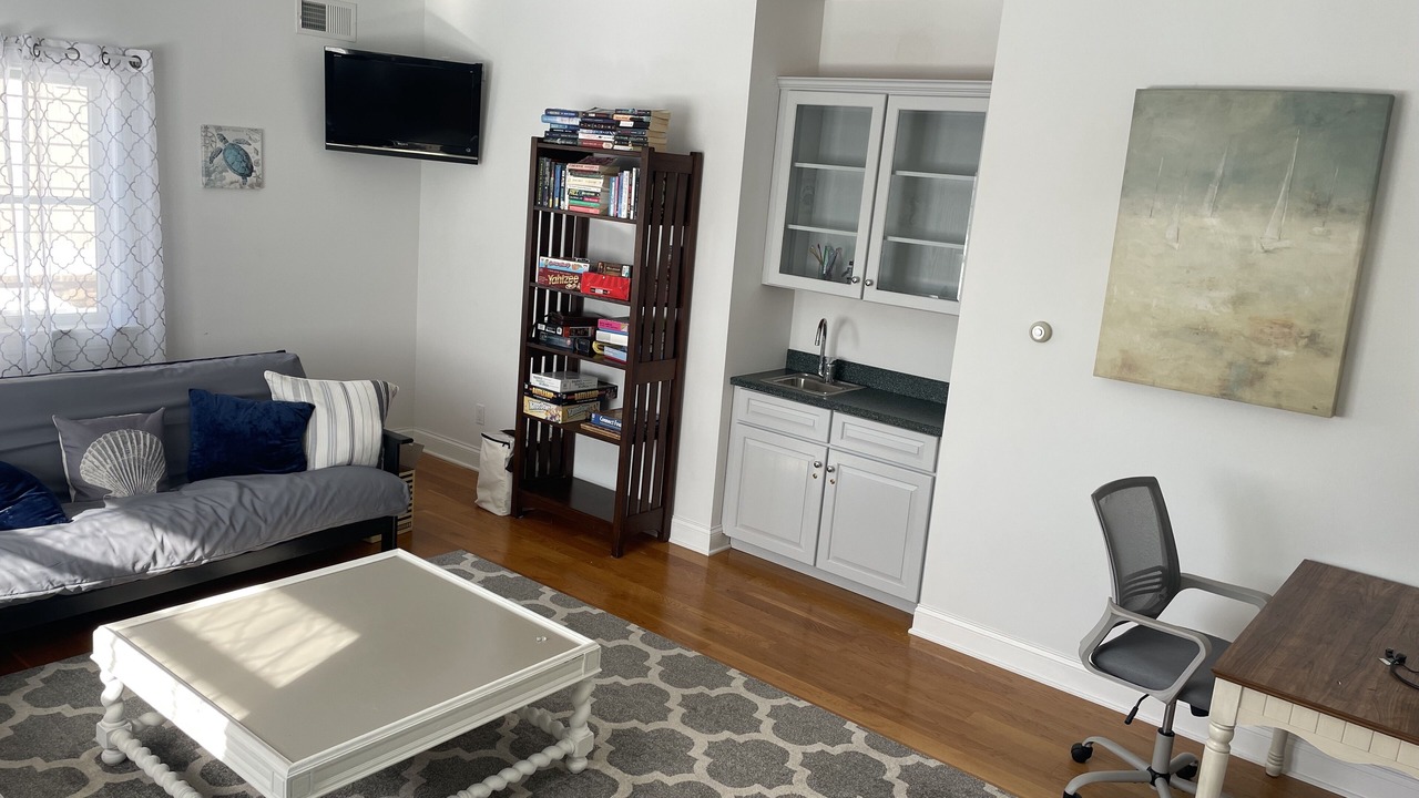 Photo of Livingroom in Mantoloking