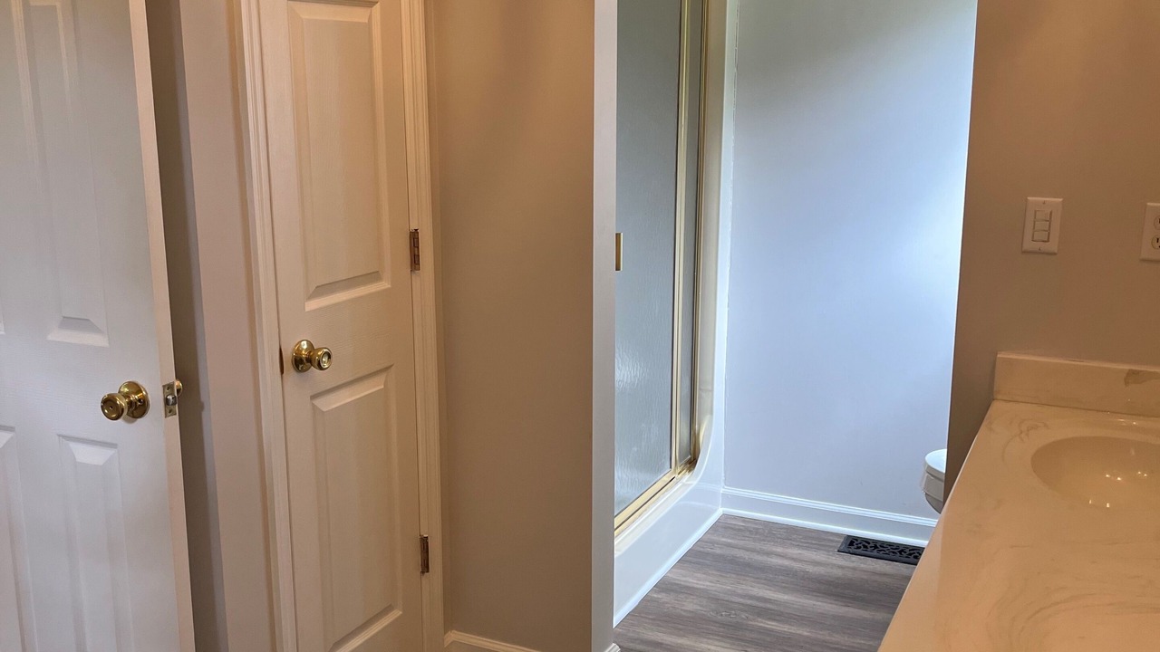 Photo of Bathroom in Chickamauga
