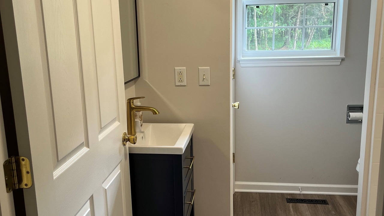 Photo of Bathroom in Chickamauga