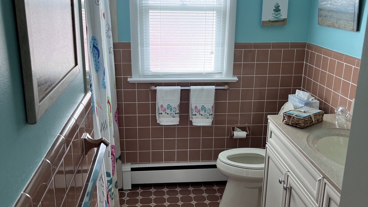 Photo of Bathroom in Gardens
