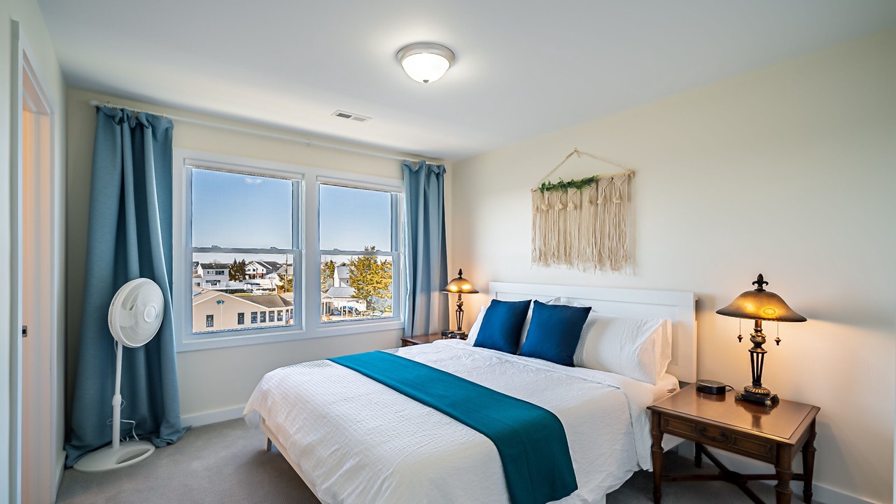 Photo of Bedroom in Mystic Island