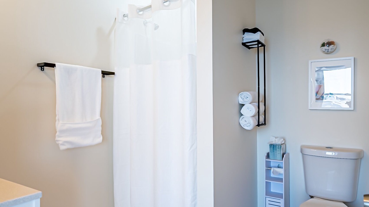 Photo of Bathroom in Mystic Island