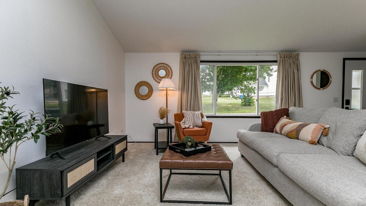 Photo of Livingroom in Mount Vernon