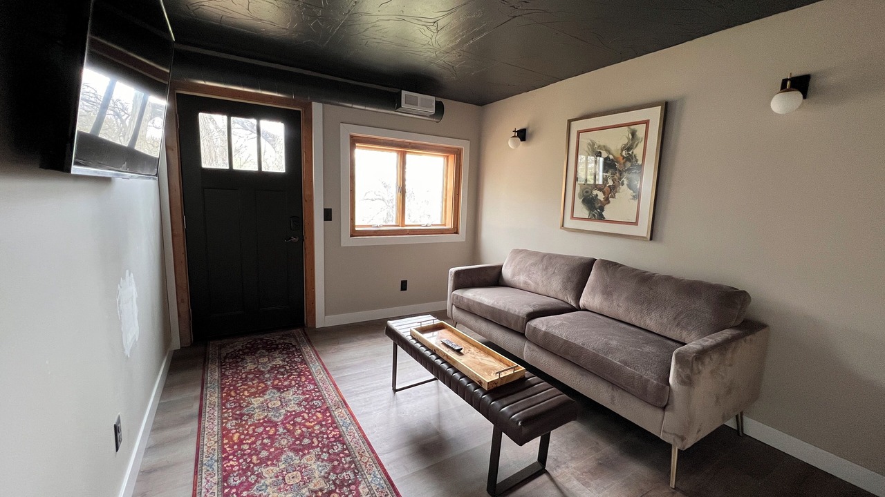 Photo of Livingroom in Elizabeth