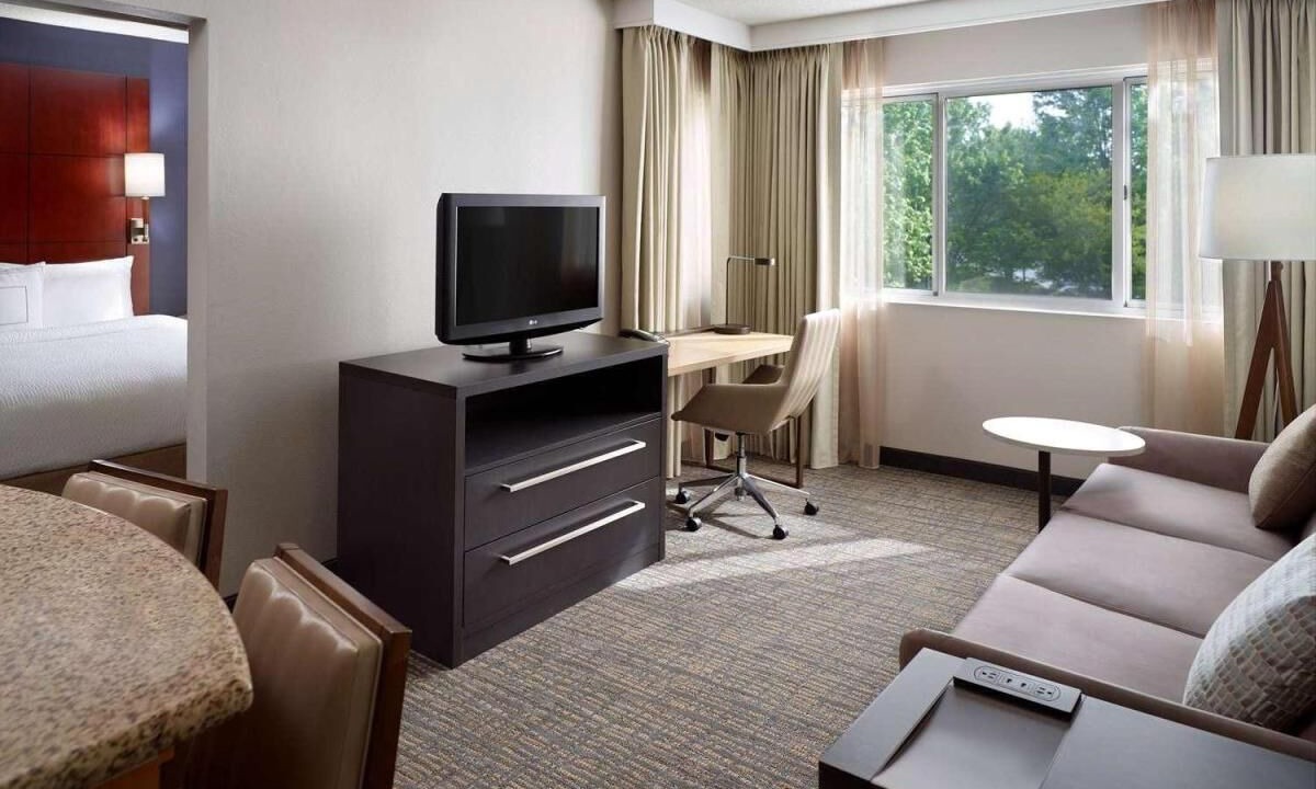 Photo of Livingroom in Alpharetta