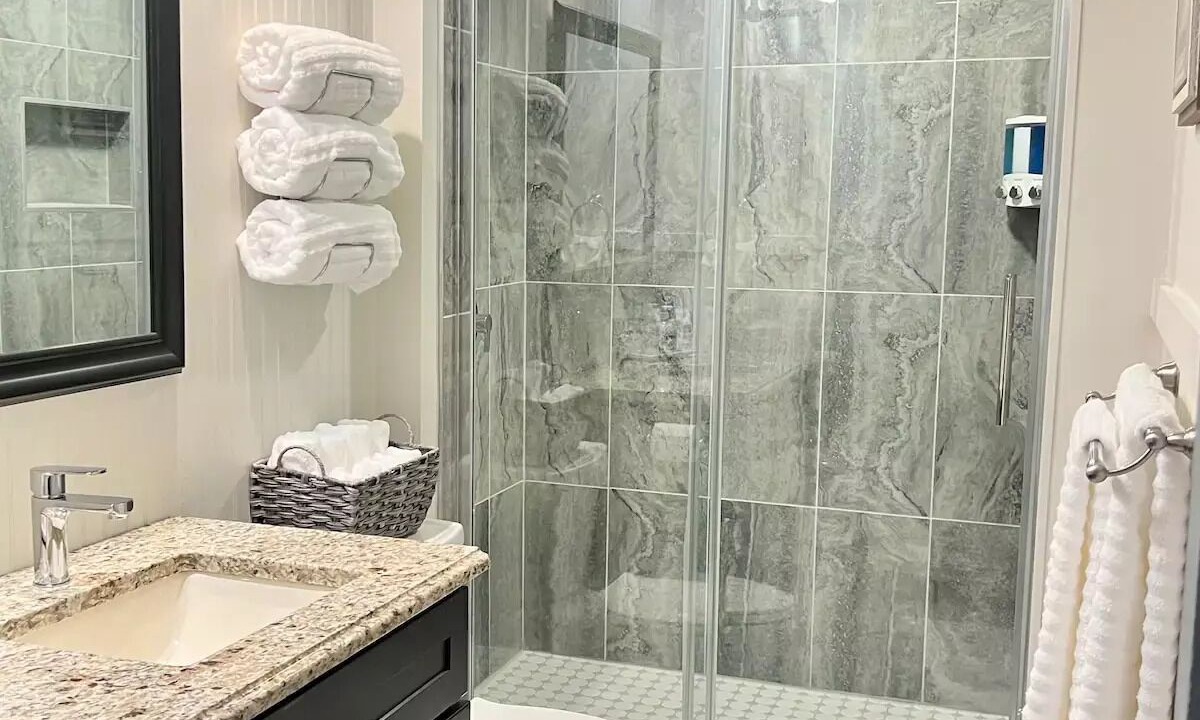 Photo of Bathroom in Alcoa