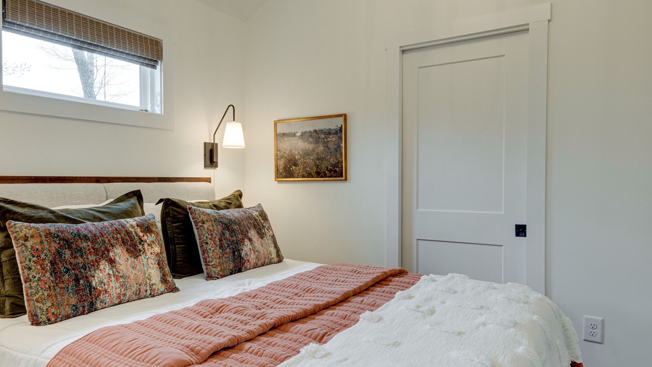 Photo of Bedroom in Tracy City