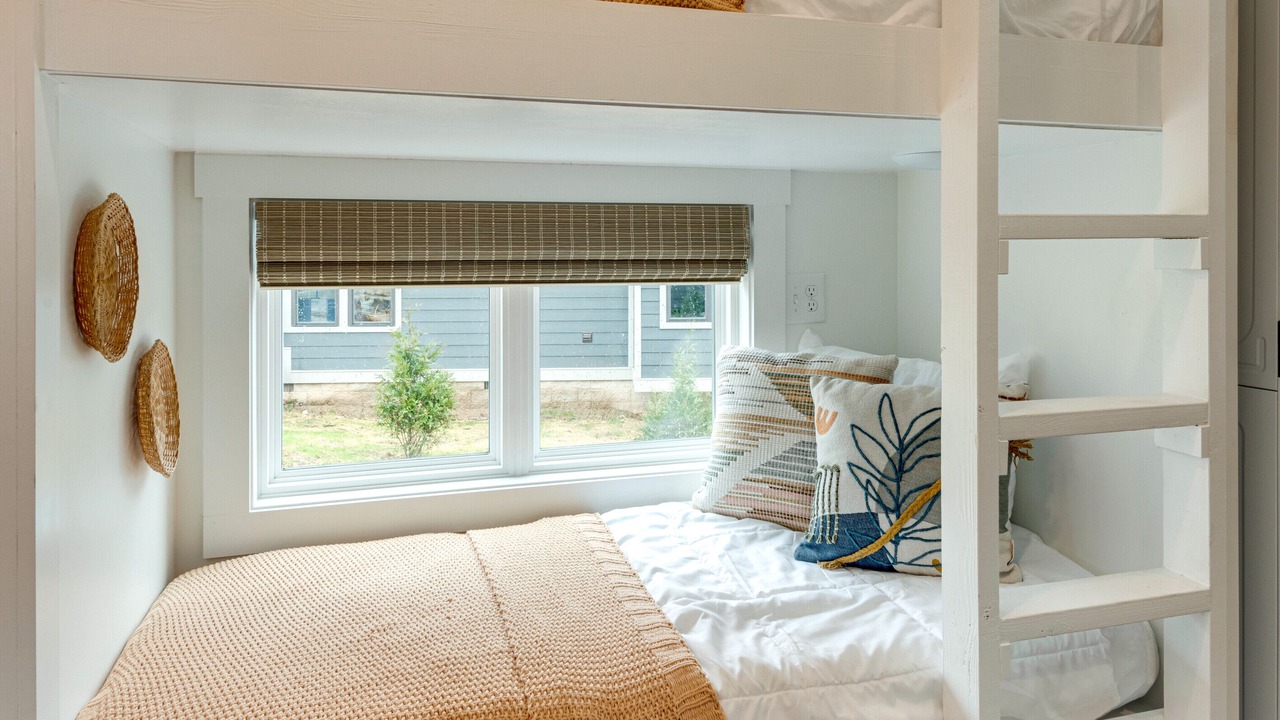 Photo of Bedroom in Tracy City