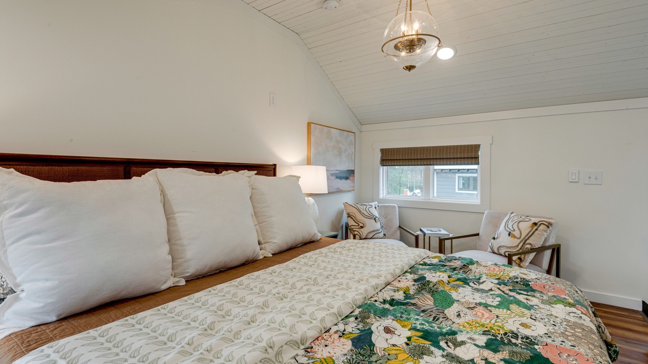Photo of Bedroom in Tracy City