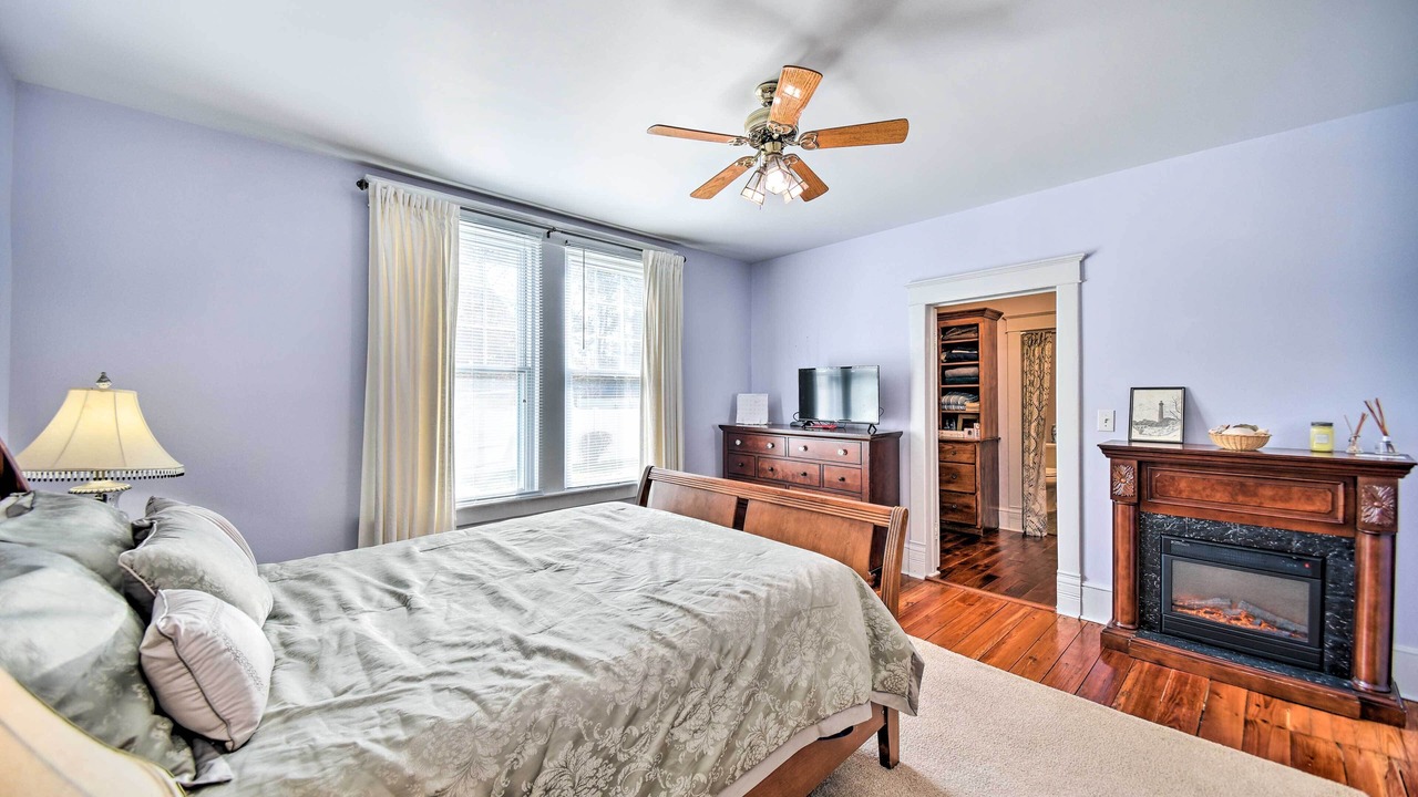 Photo of Bedroom in Edenton