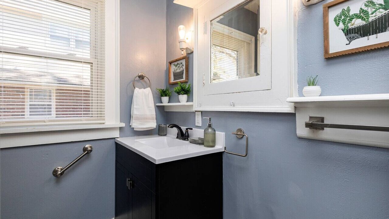 Photo of Bathroom in Beaverdale