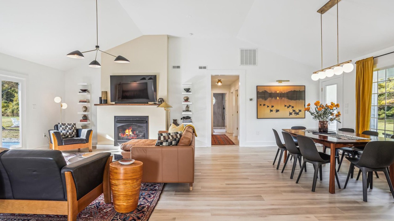 Photo of Livingroom in St. Michaels