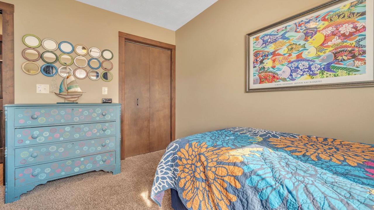 Photo of Bedroom in Arnolds Park