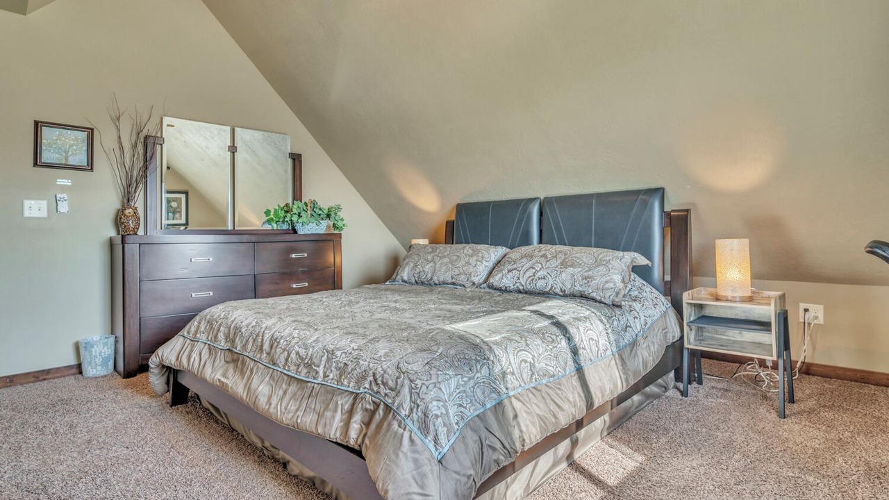 Photo of Bedroom in Arnolds Park