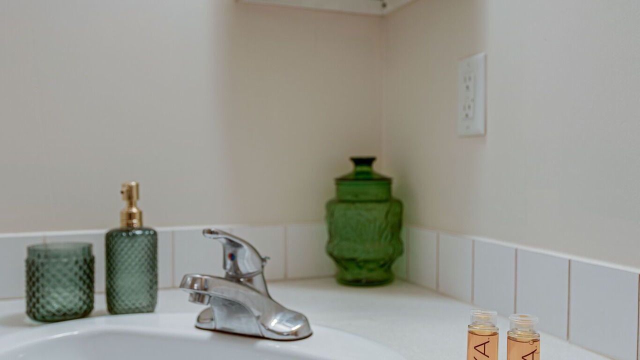 Photo of Bathroom in Monteagle