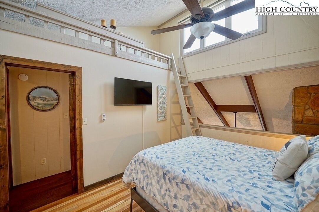 Photo of Bedroom in Beech Mountain