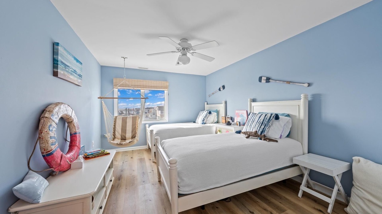 Photo of Bedroom in Townsend's Inlet