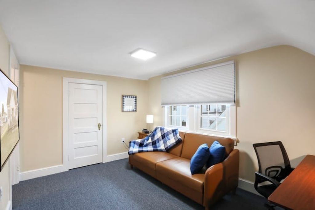 Photo of Livingroom in Frederick
