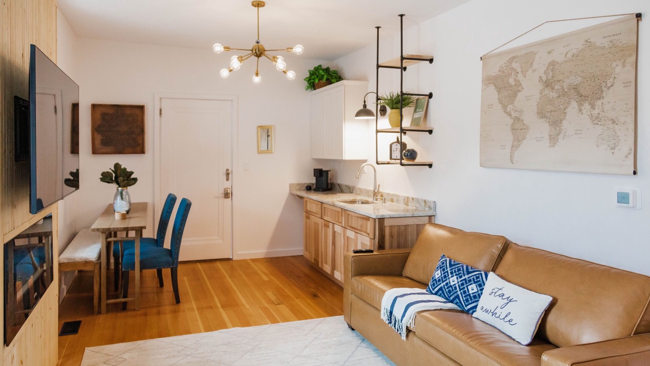 Photo of Livingroom in Elkader