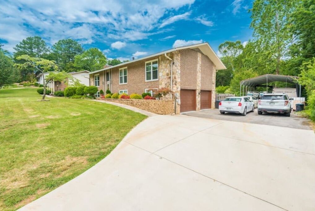 Photo of Outdoor in Ashley Oaks