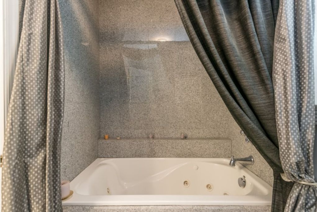 Photo of Bathroom in Ashley Oaks