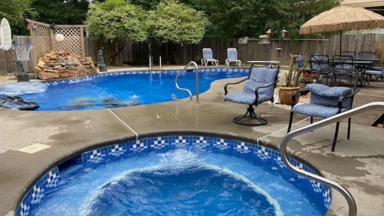Photo of Outdoor in Ashley Oaks