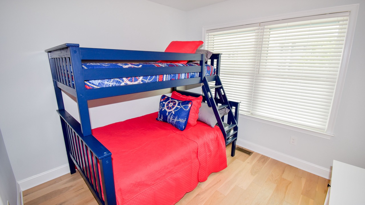 Photo of Bedroom in North End