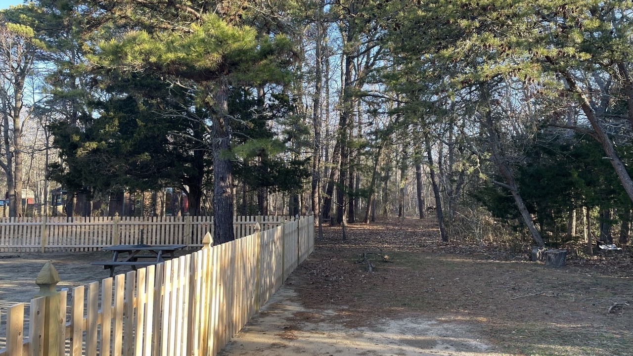Photo of Outdoor in Green Creek