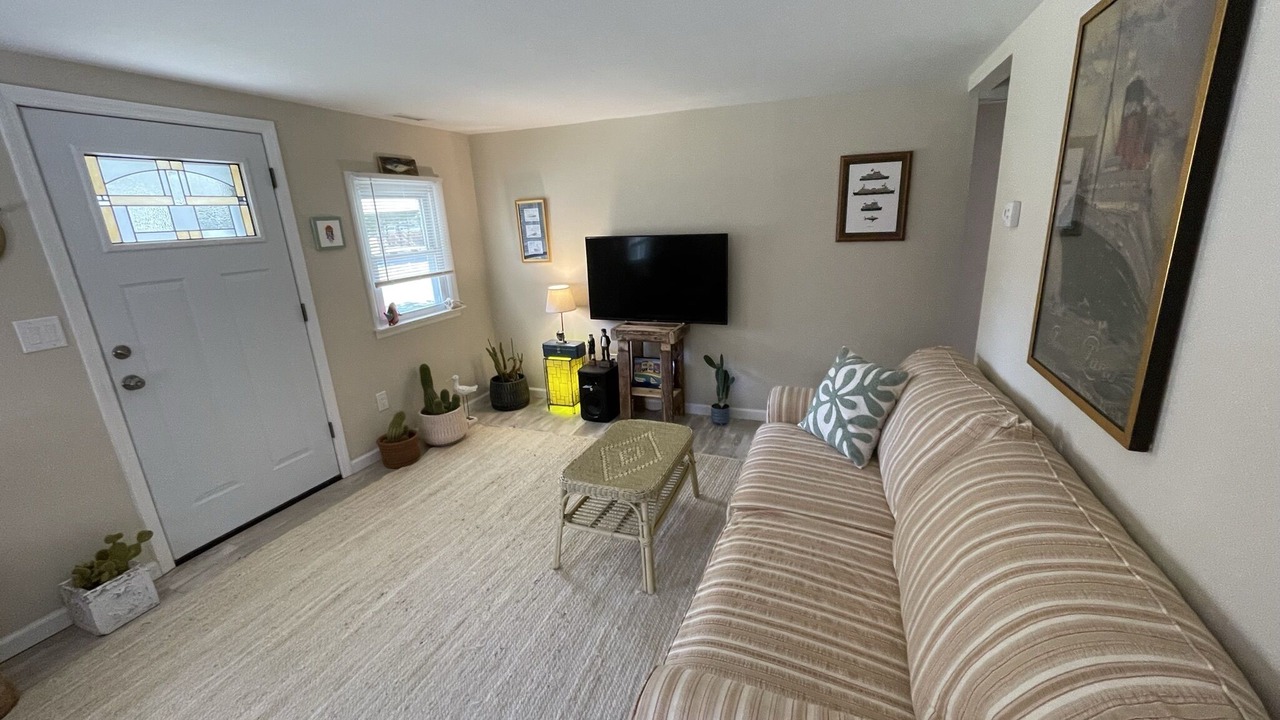 Photo of Livingroom in Green Creek