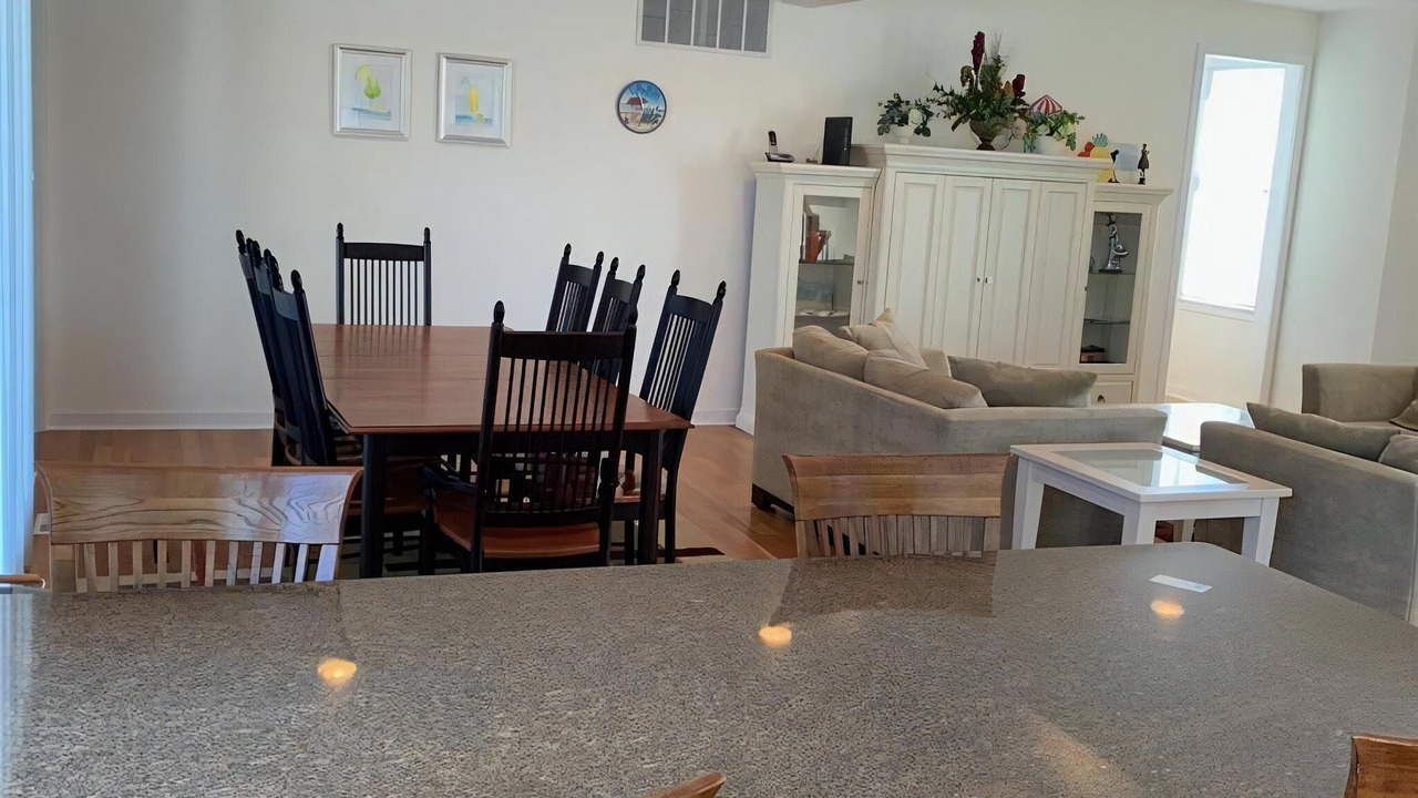 Photo of Others in Loveladies