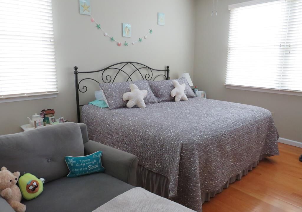 Photo of Bedroom in Beach Haven West
