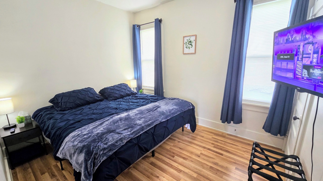 Photo of Bedroom in Galesburg