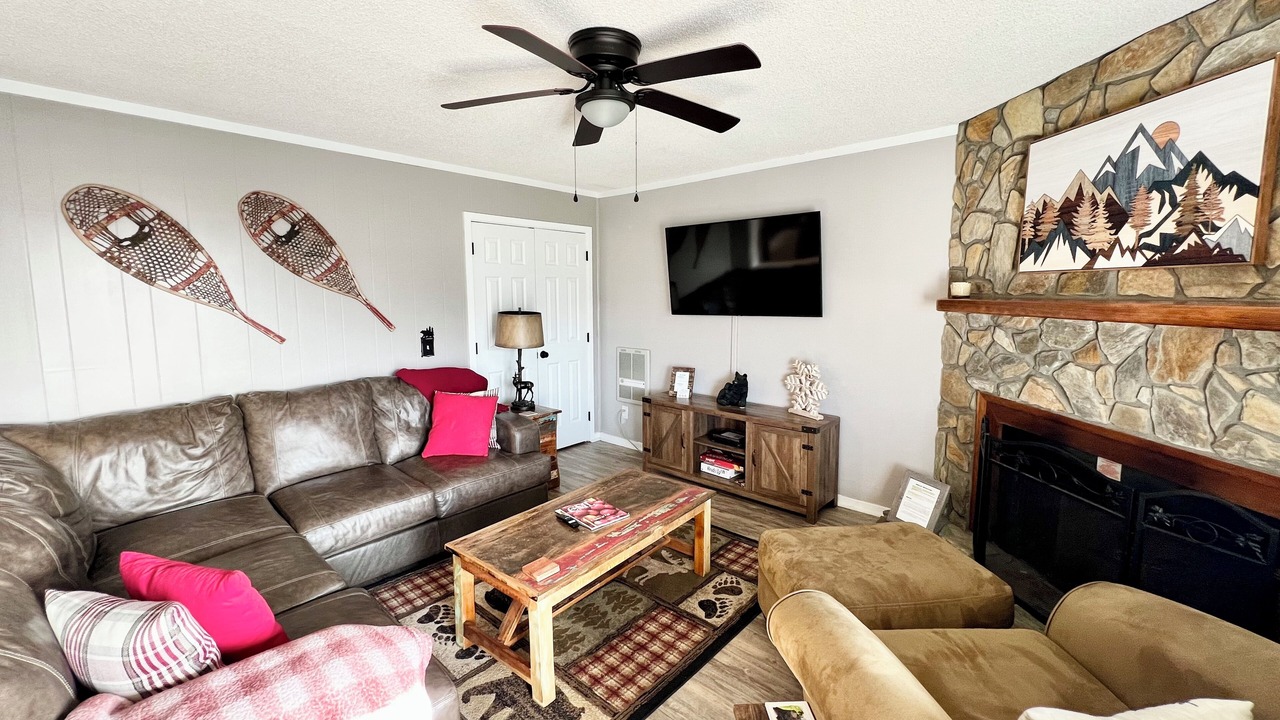 Photo of Livingroom in Banner Elk