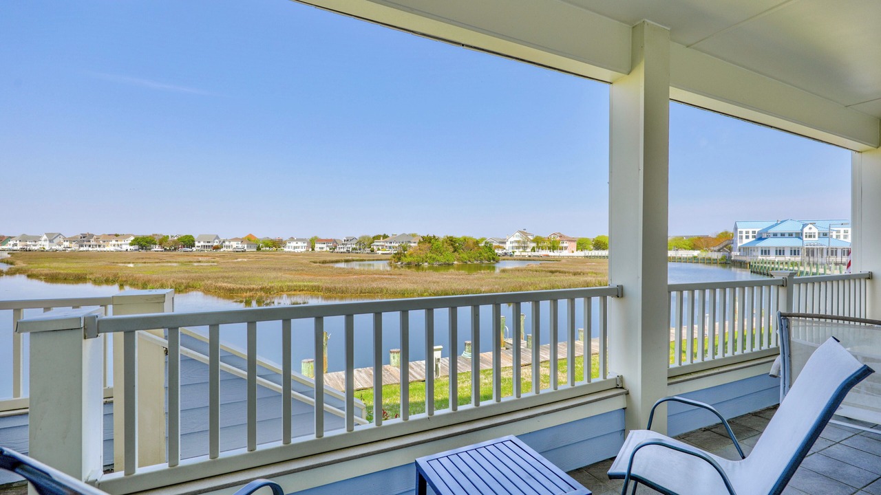 Photo of Patio Balcony in Heron Harbour Isle