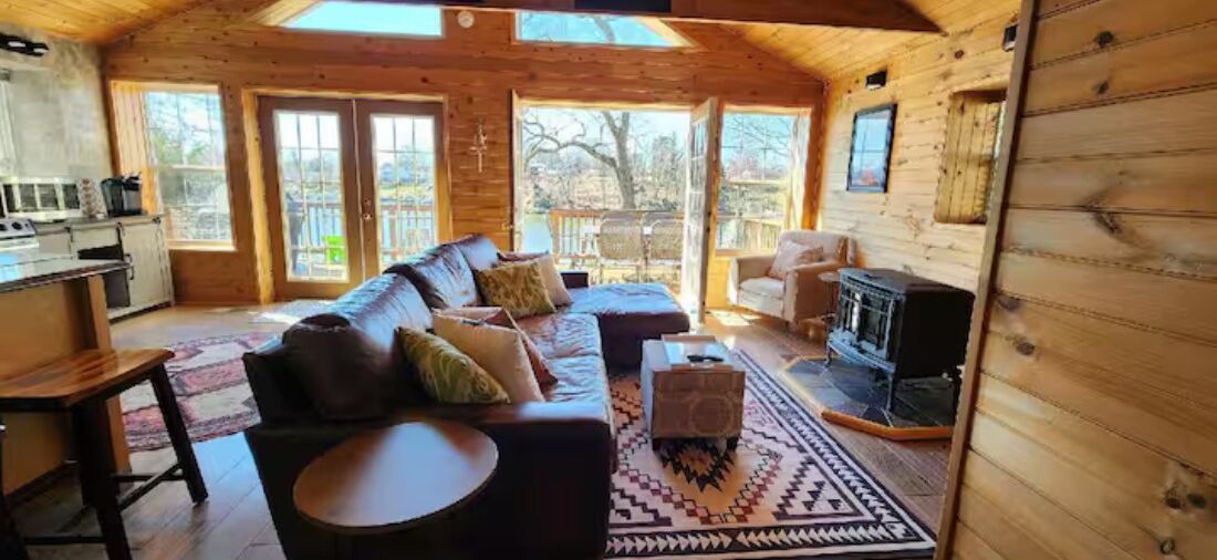 Photo of Livingroom in Glen Burnie