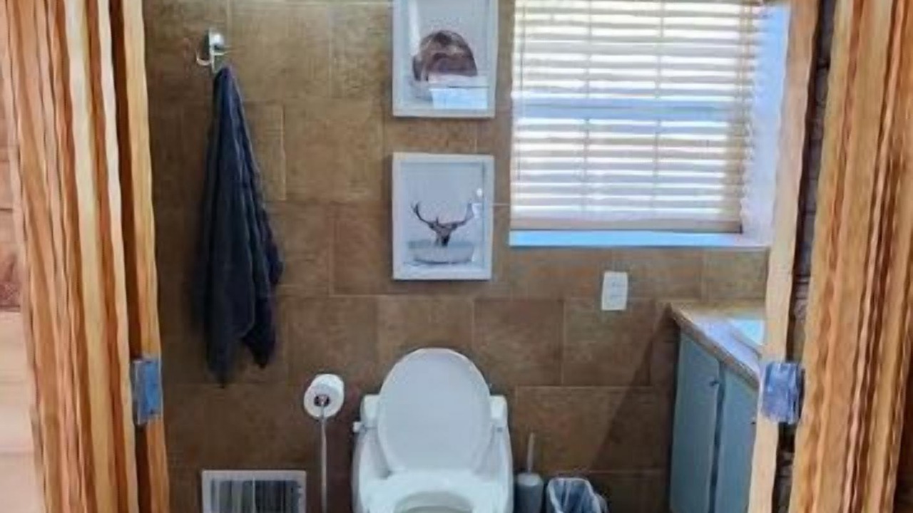 Photo of Bathroom in Glen Burnie