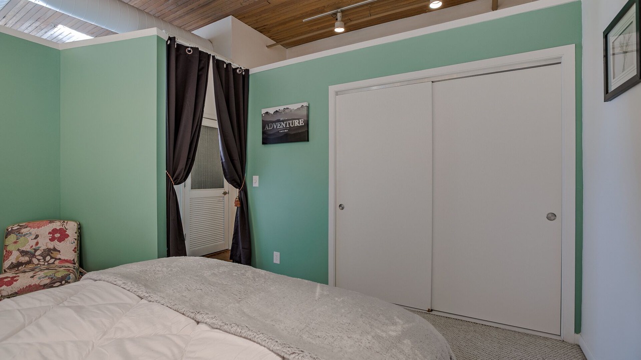 Photo of Bedroom in Old Market