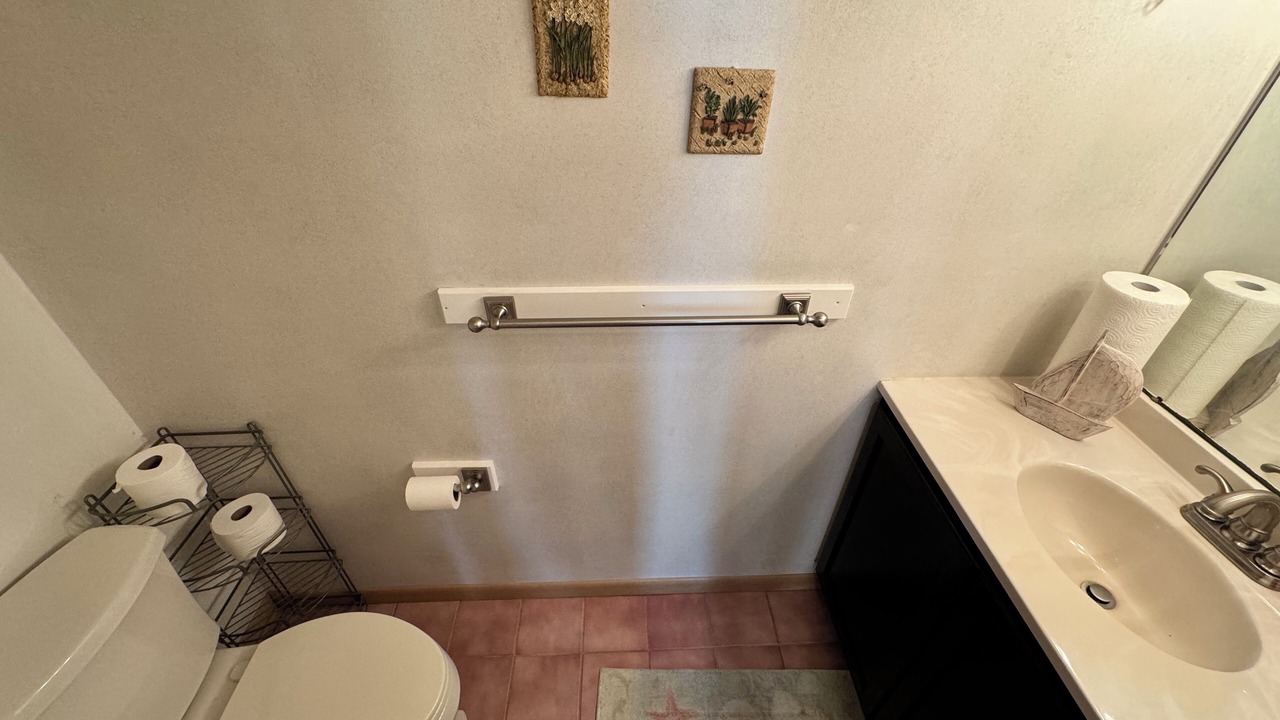Photo of Bathroom in Townsend's Inlet