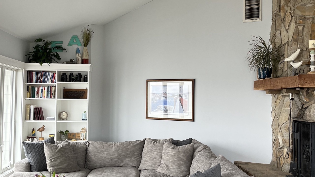 Photo of Livingroom in Fort Howard