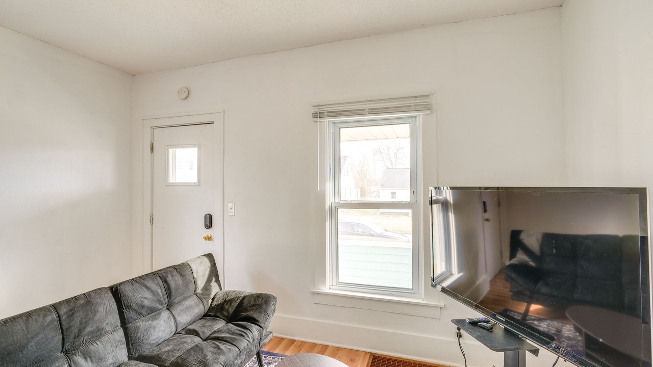 Photo of Livingroom in Cedar Rapids