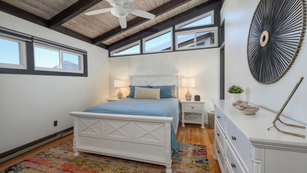 Photo of Bedroom in Dewey Beach