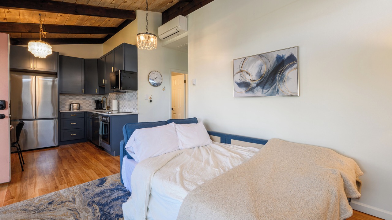 Photo of Bedroom in Dewey Beach