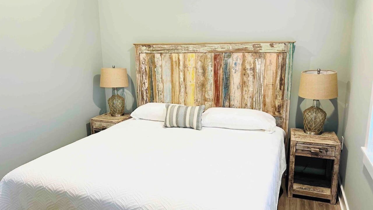 Photo of Bedroom in Corolla Light