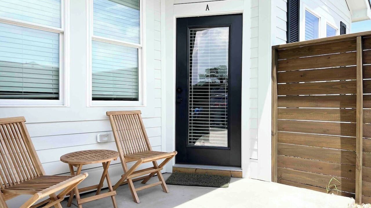 Photo of Patio Balcony in Corolla Light