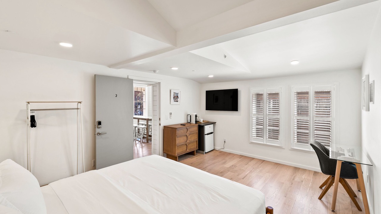 Photo of Bedroom in North Downtown