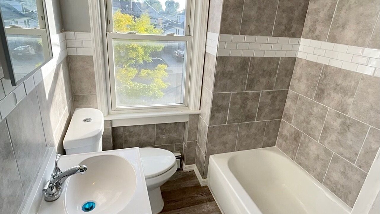 Photo of Bathroom in Neptune City
