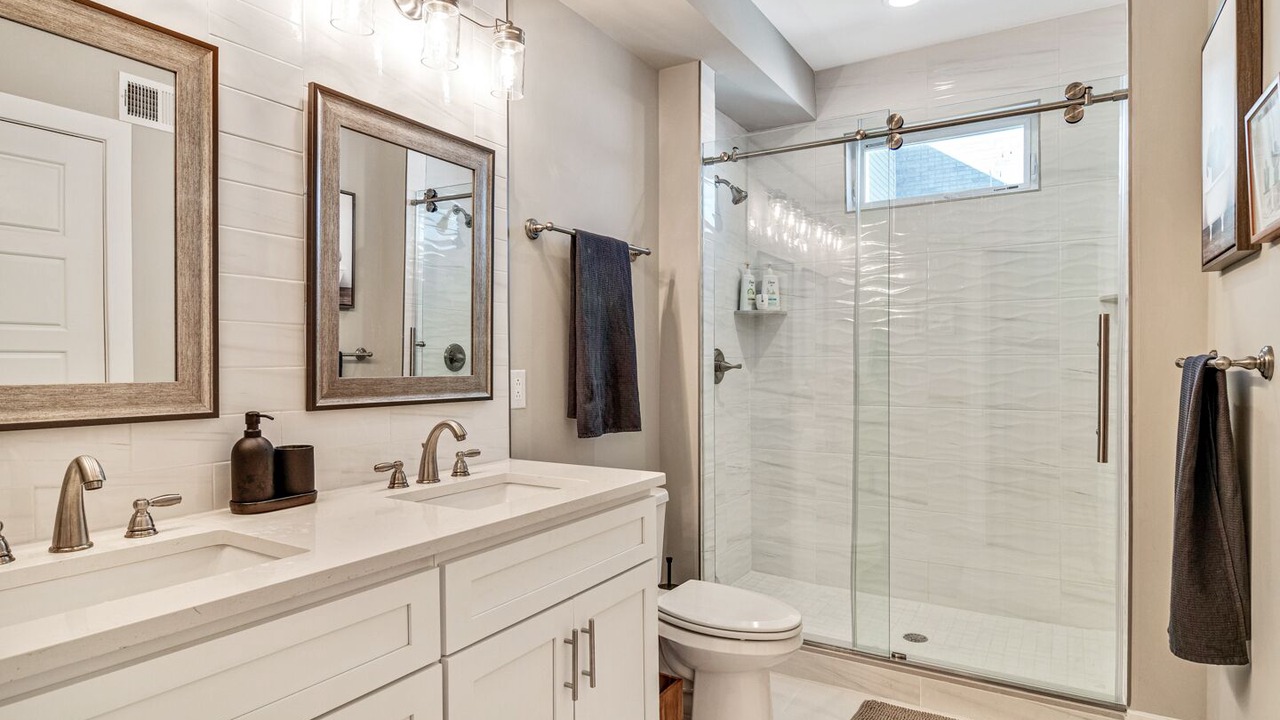 Photo of Bathroom in Pennsport