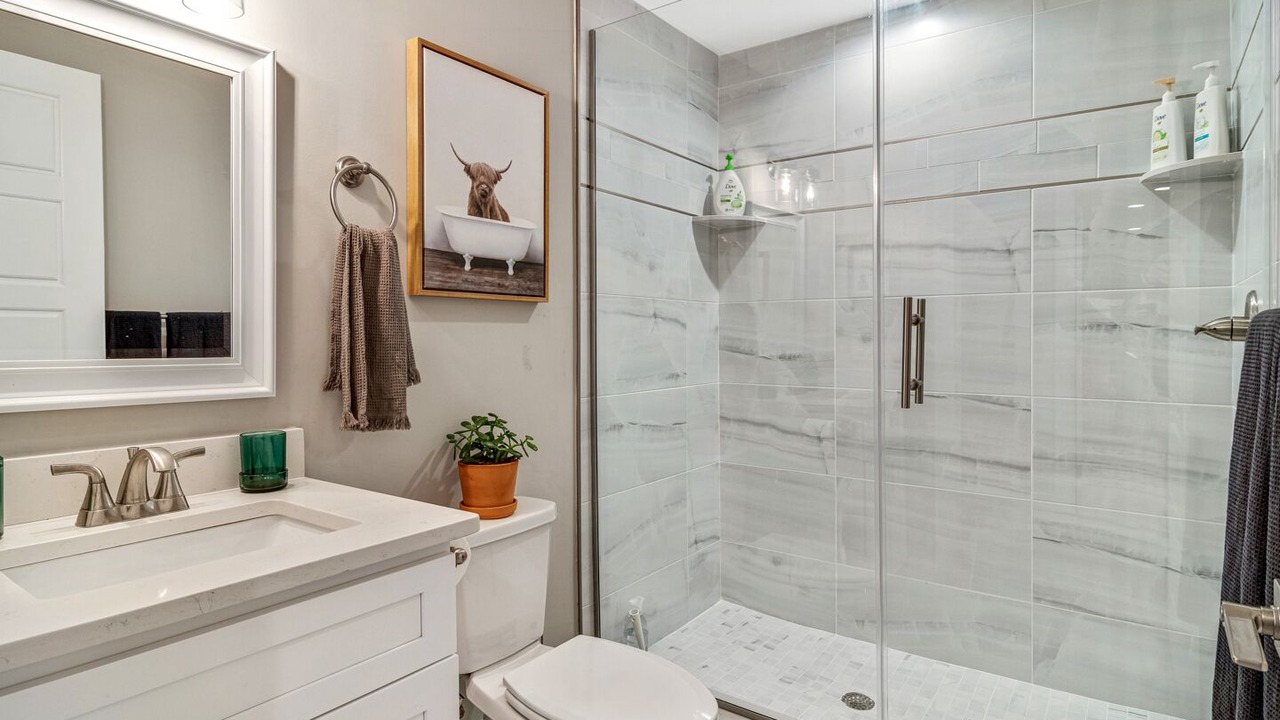 Photo of Bathroom in Pennsport